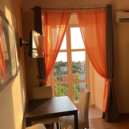 La Pennichella Sorrentina Relais Gæstehus Meta